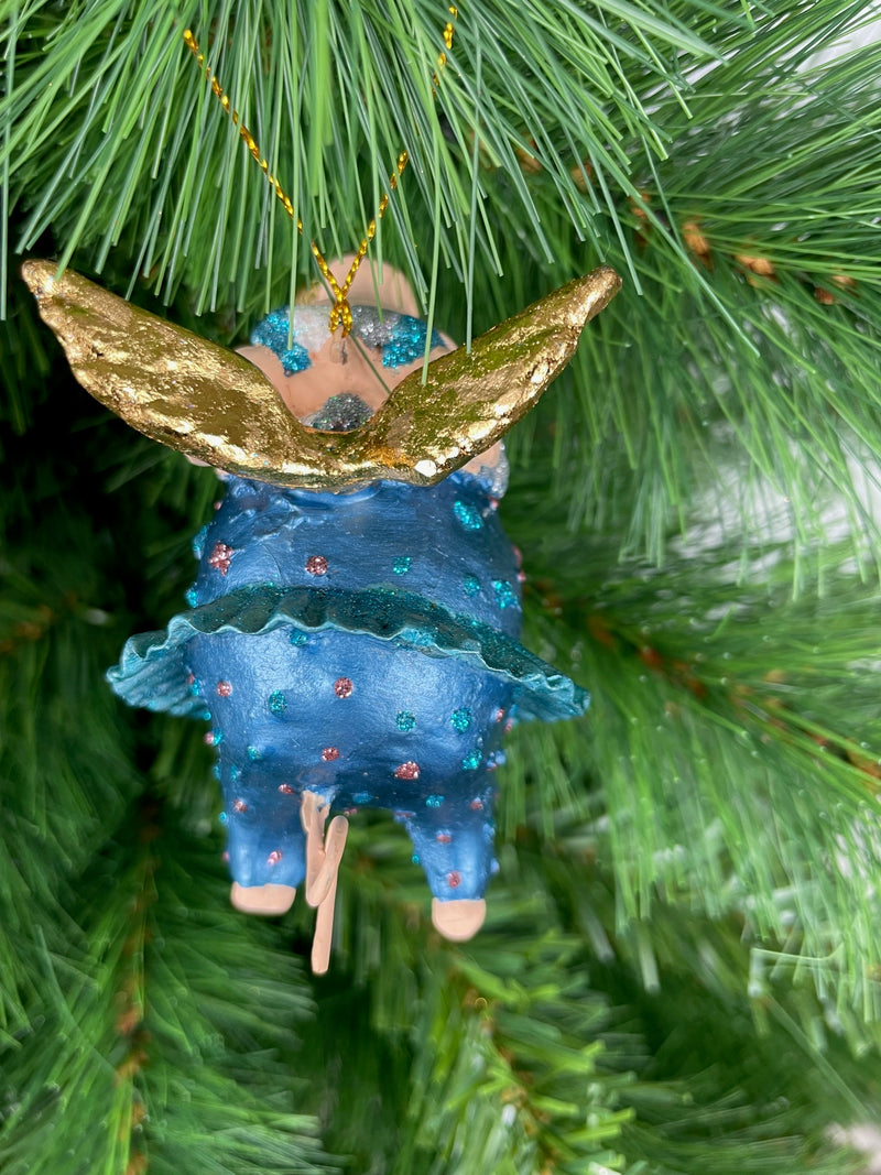 Christbaumschmuck Ballerina Schwein mit Flügeln und Stern blau-türkis 10cm hoch