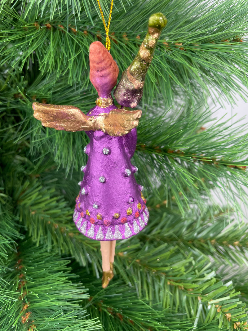 Christbaumschmuck Engel in einem  lila-silbernen Kleid mit einem Bäumchen Baumschmuck 15cm