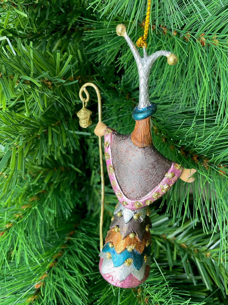 Christbaumschmuck Figur Weihnachtsmann mit Stab braun blau Baumschmuck 14cm