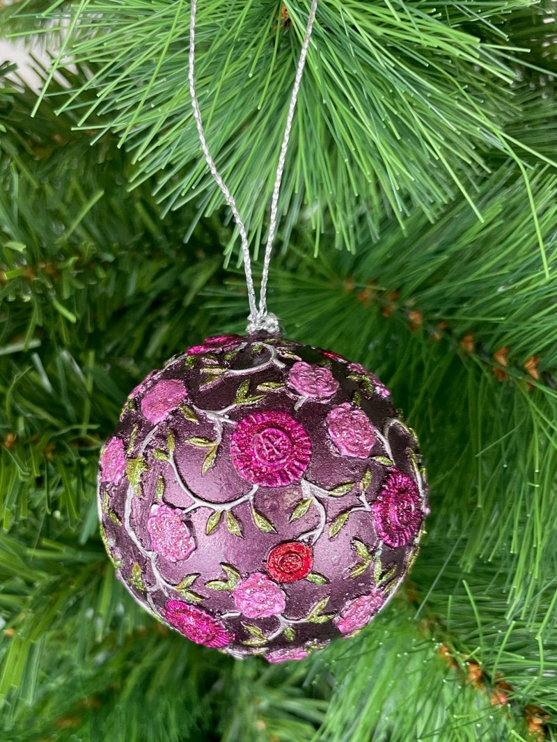 Christbaumschmuck Kugel mit Blüten und Ranken weinrot altrosa grün silber ø 6cm